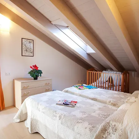 4 Village Centre Homes With Pool-by Italian Terraze, Spese, Sopra Spese, Spese Ii * לנו