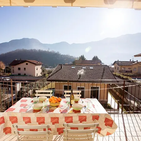 4 Village Centre Homes With Pool-by Italian Terraze, Spese, Sopra Spese, Spese Ii לנו